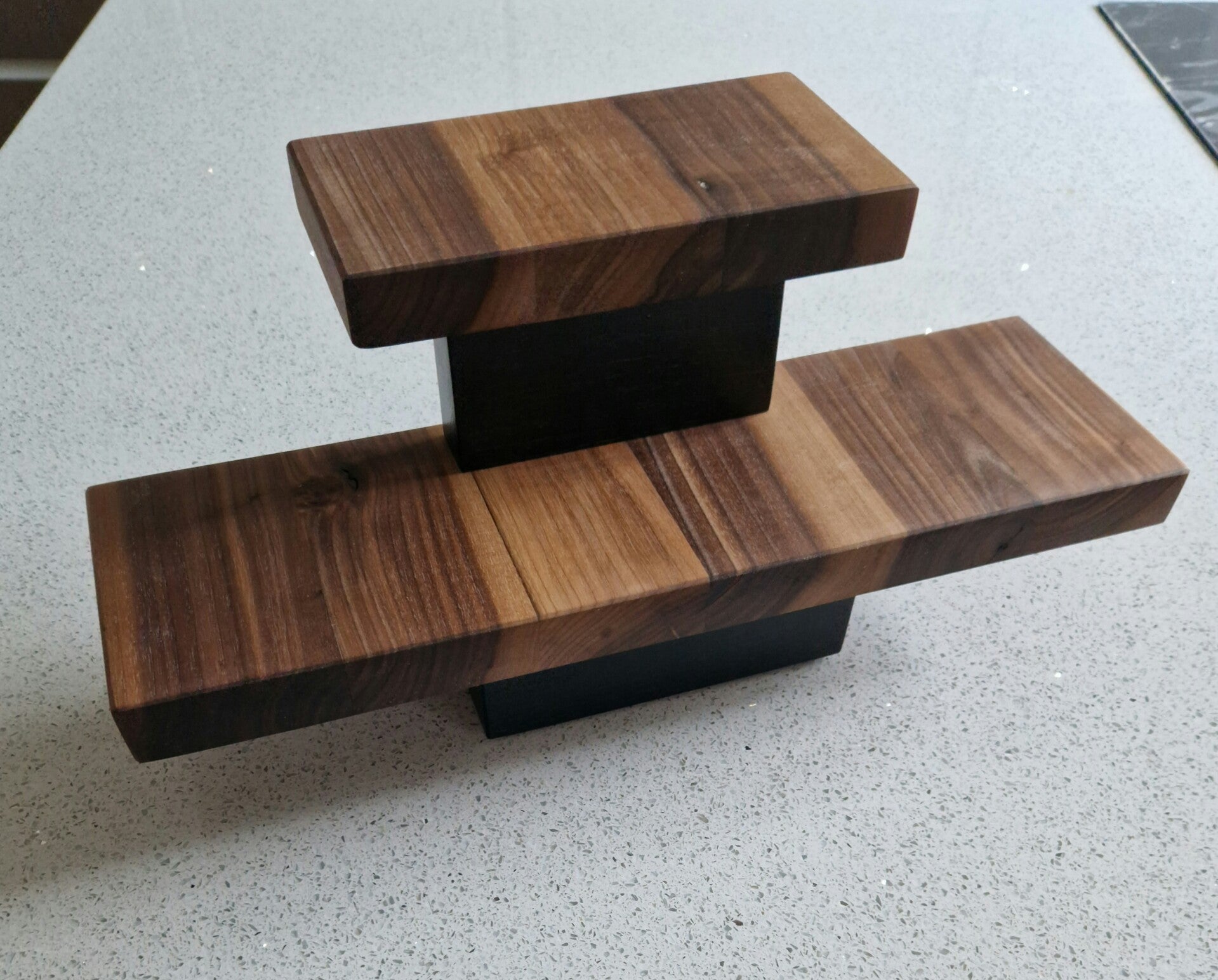 Holztreppe Nussbaumholz